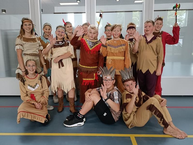 Groep 8 als indianen